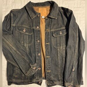 Men’s Old Navy lightweight denim trucker jacket Size XXL